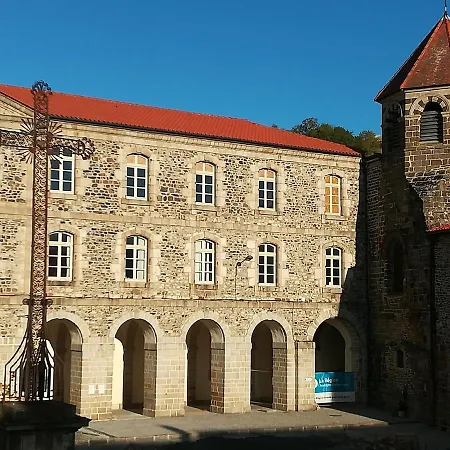 L’île Au Trésor : De Groupe * Le Monastier sur Gazeille