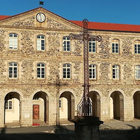 Сasa de vacaciones L’île Au Trésor : De Groupe Le Monastier sur Gazeille